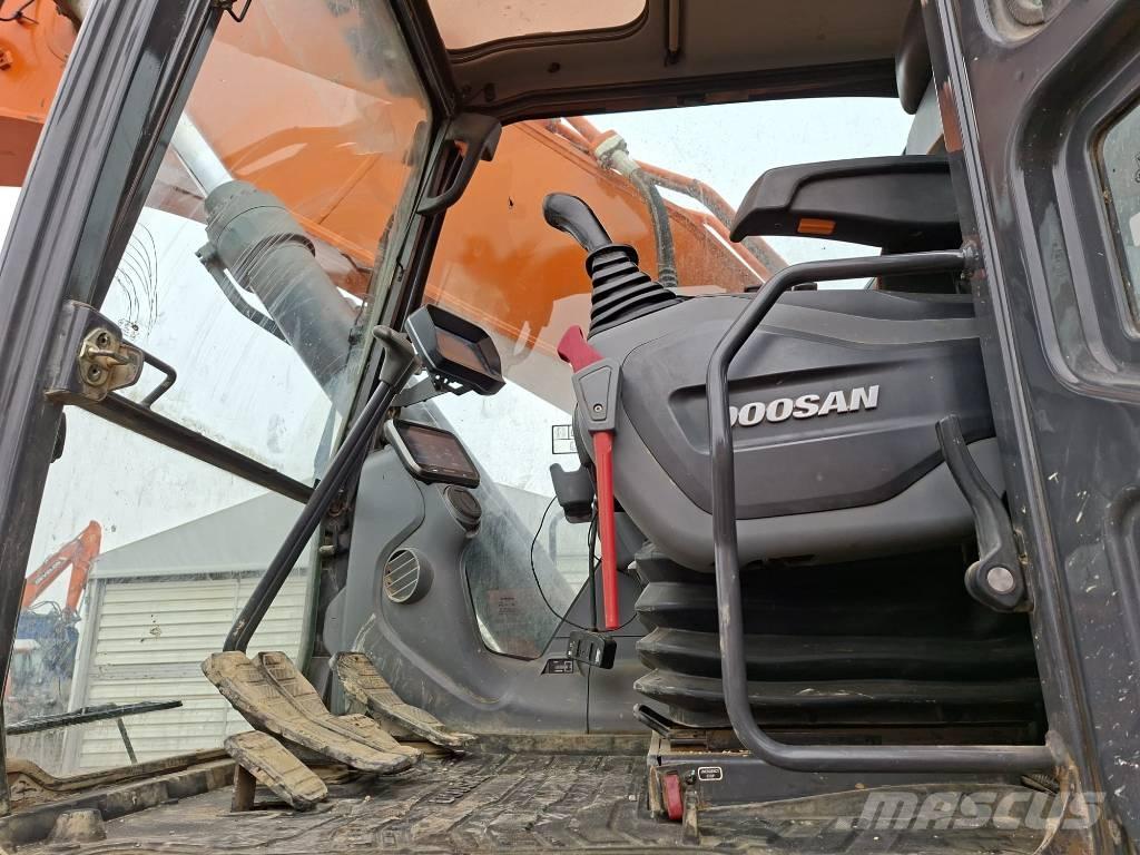 Doosan DX380LC-7 Bagri goseničarji