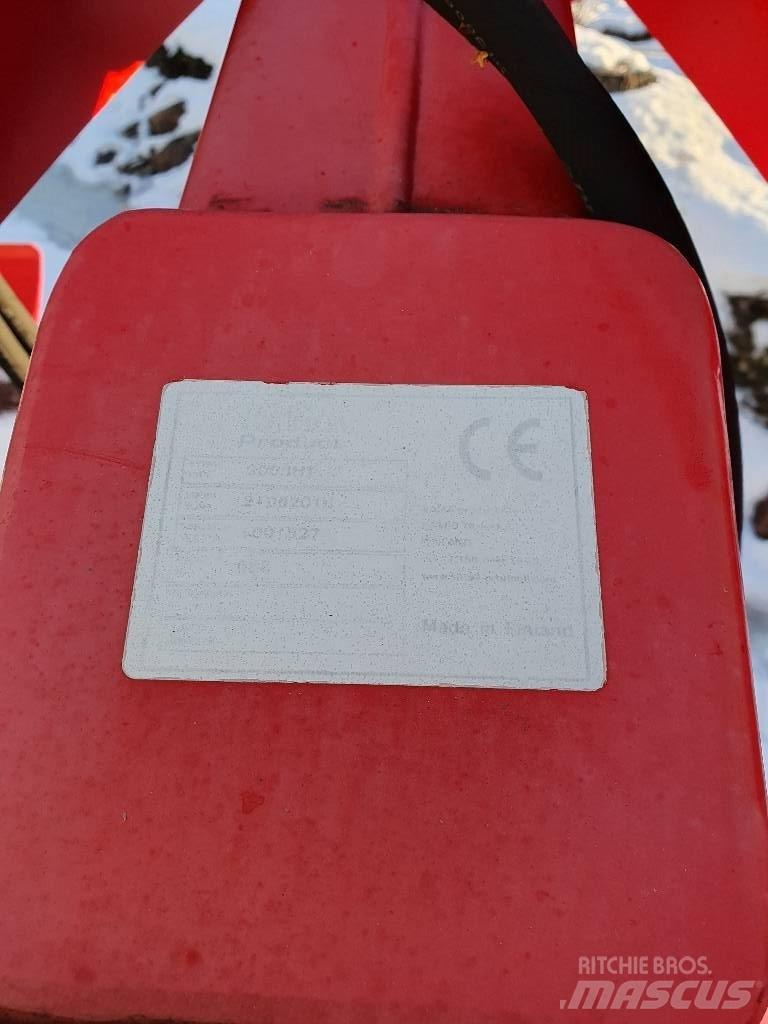 Vama 300 JH 1 Snežne deske in plugi