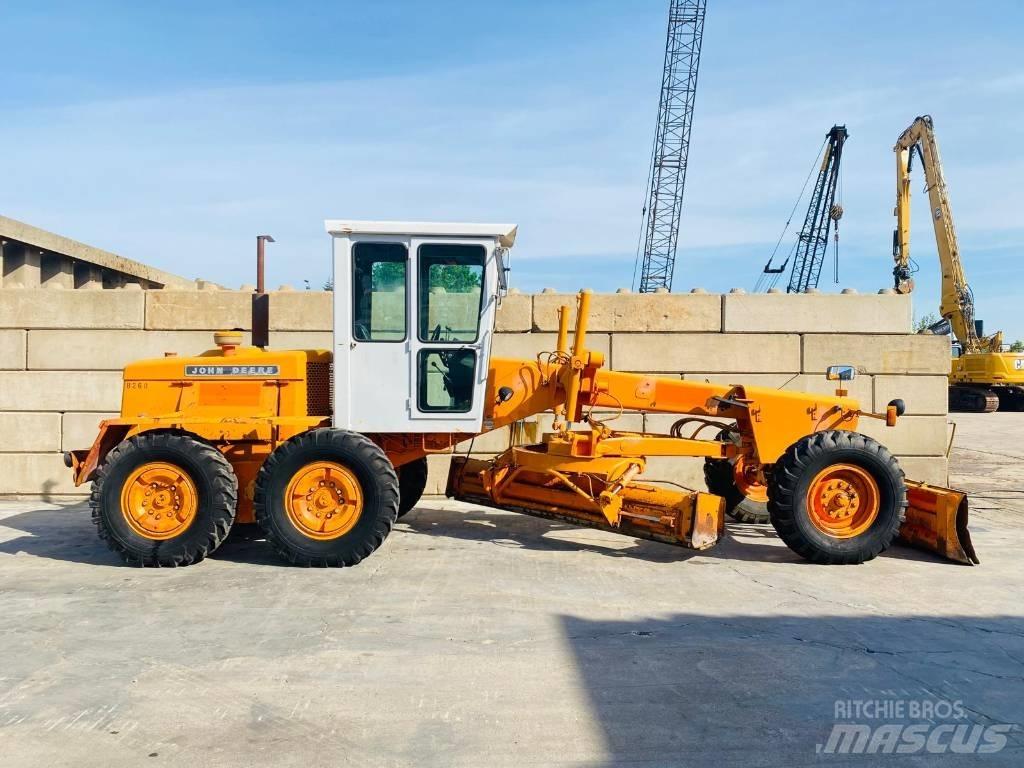 John Deere 570 A Grederji