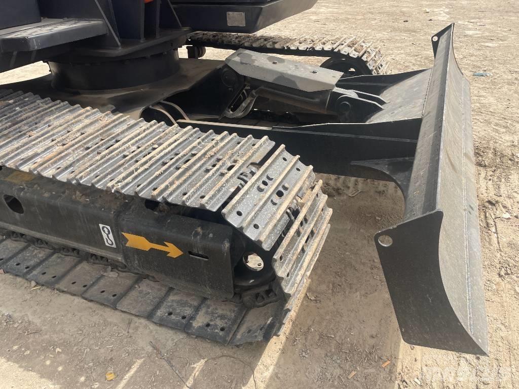Hitachi ZX 70 Midi bagri 7t – 12t