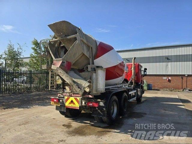 Scania P 320 Avtomešalci za beton