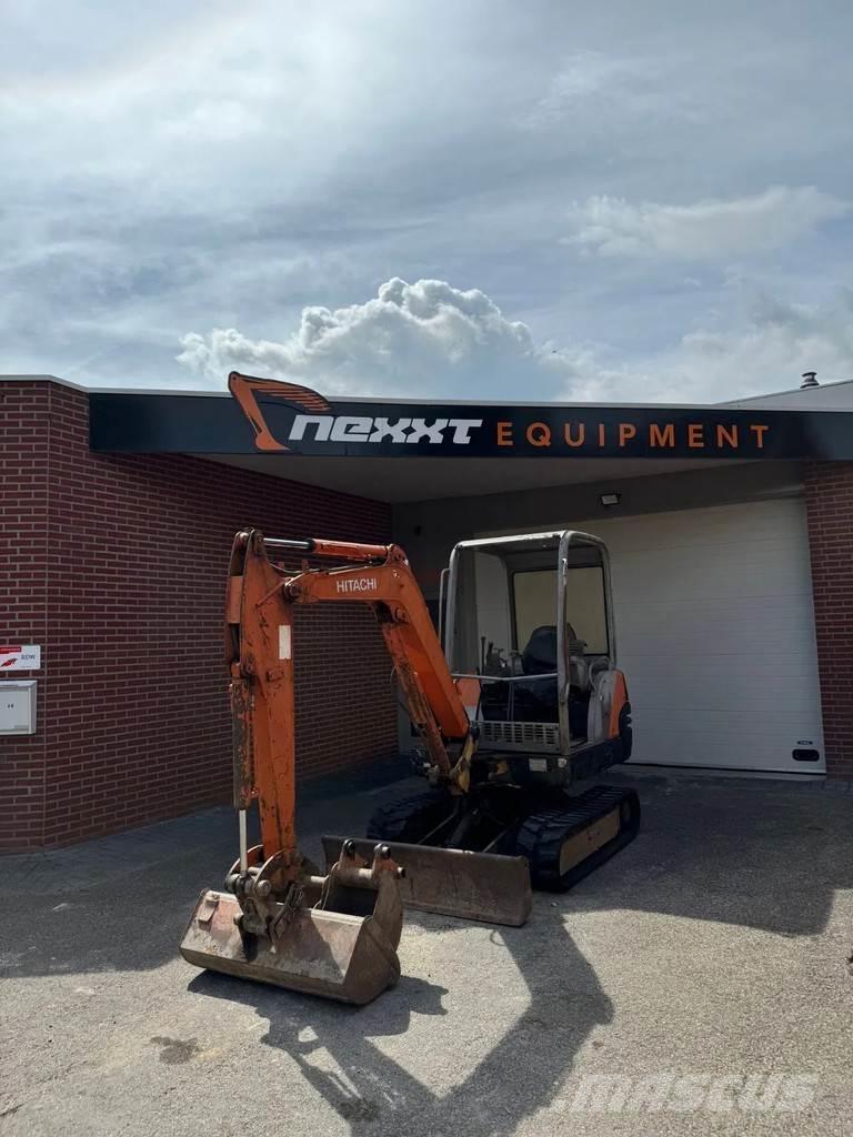 Hitachi ZX 25 Mini bagri <7t