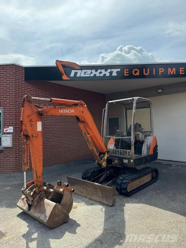 Hitachi ZX 25 Mini bagri <7t