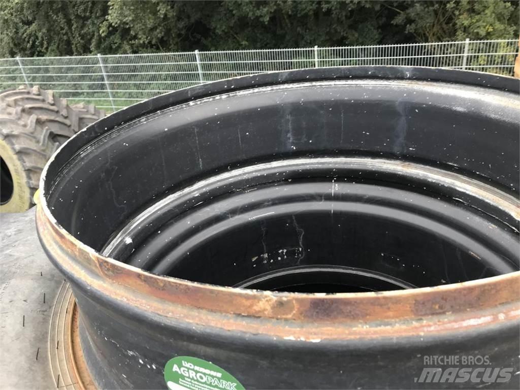 Petlas 600/65R34 Gume, kolesa in platišča