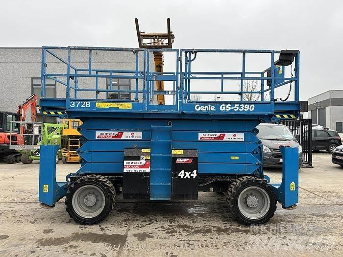 Genie GS5390 RT Škarjaste dvižne ploščadi