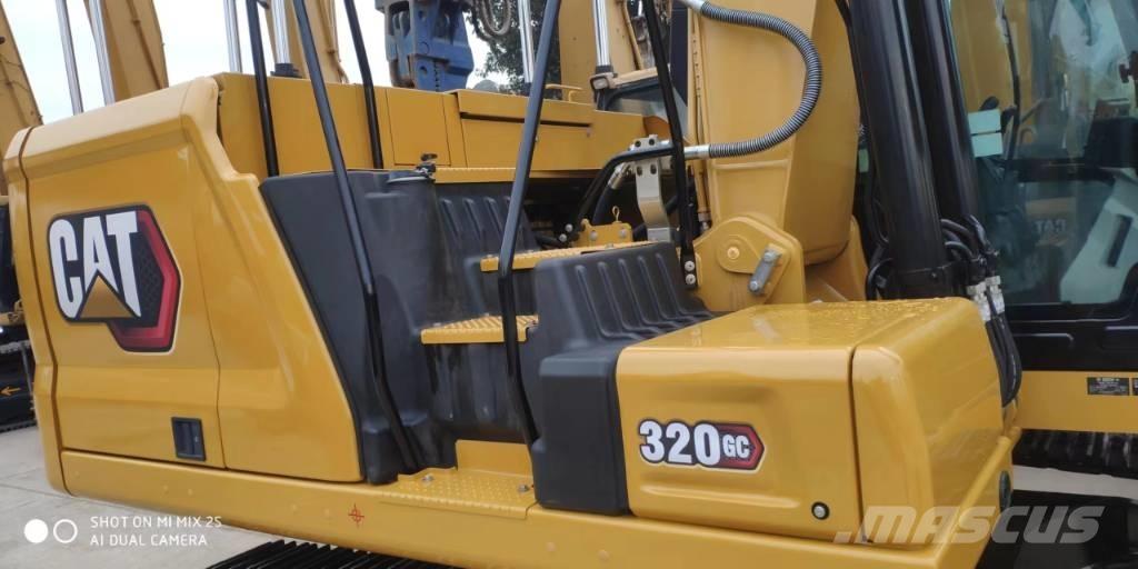 CAT 2021 CAT 320GC Bagri na kolesih