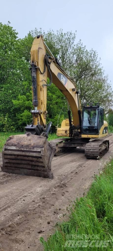 CAT 320 Bagri goseničarji