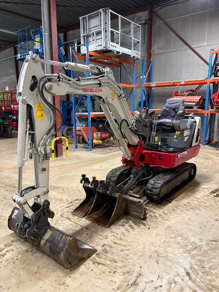 Takeuchi TB 225 Mini bagri <7t