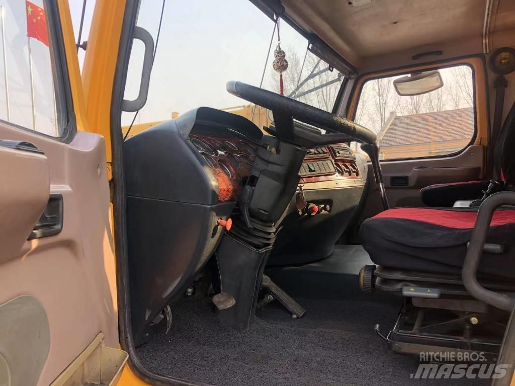 XCMG XCA 180 L Rabljeni žerjavi za vsak teren