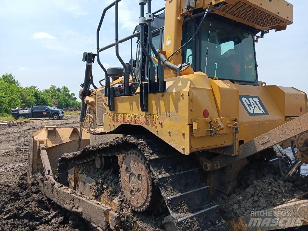 CAT D 6 T XL Buldožerji goseničarji