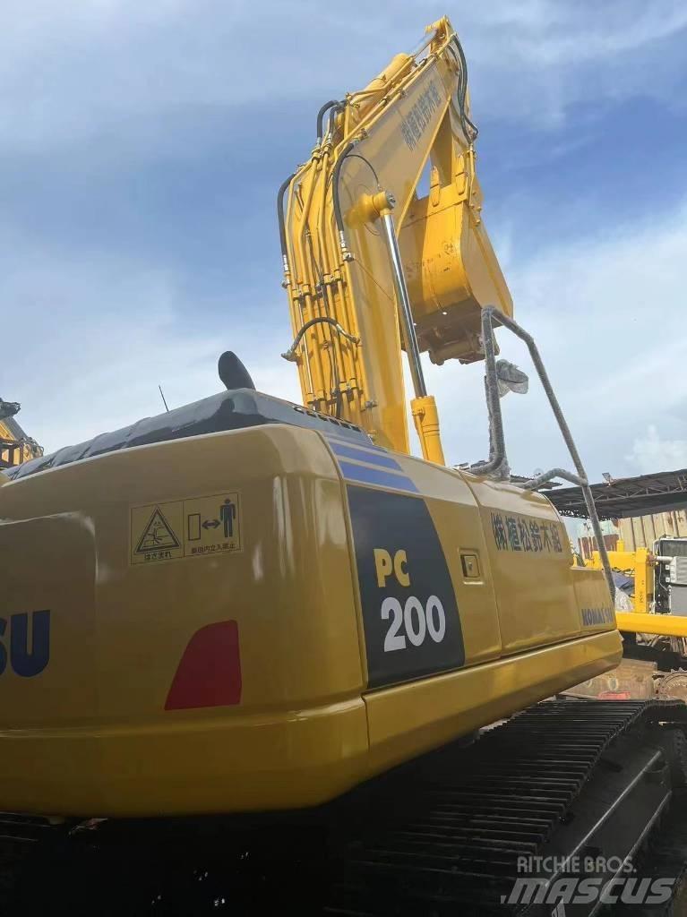 Komatsu PC 200-7L Bagri goseničarji