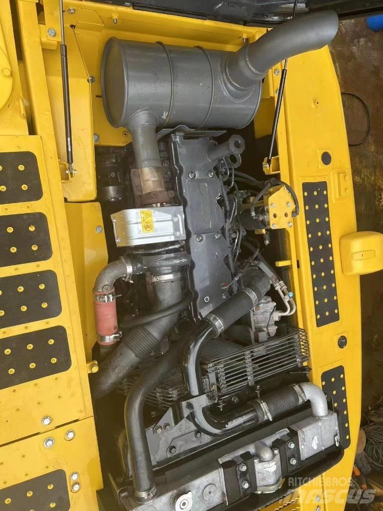Komatsu PC 200-7L Bagri goseničarji