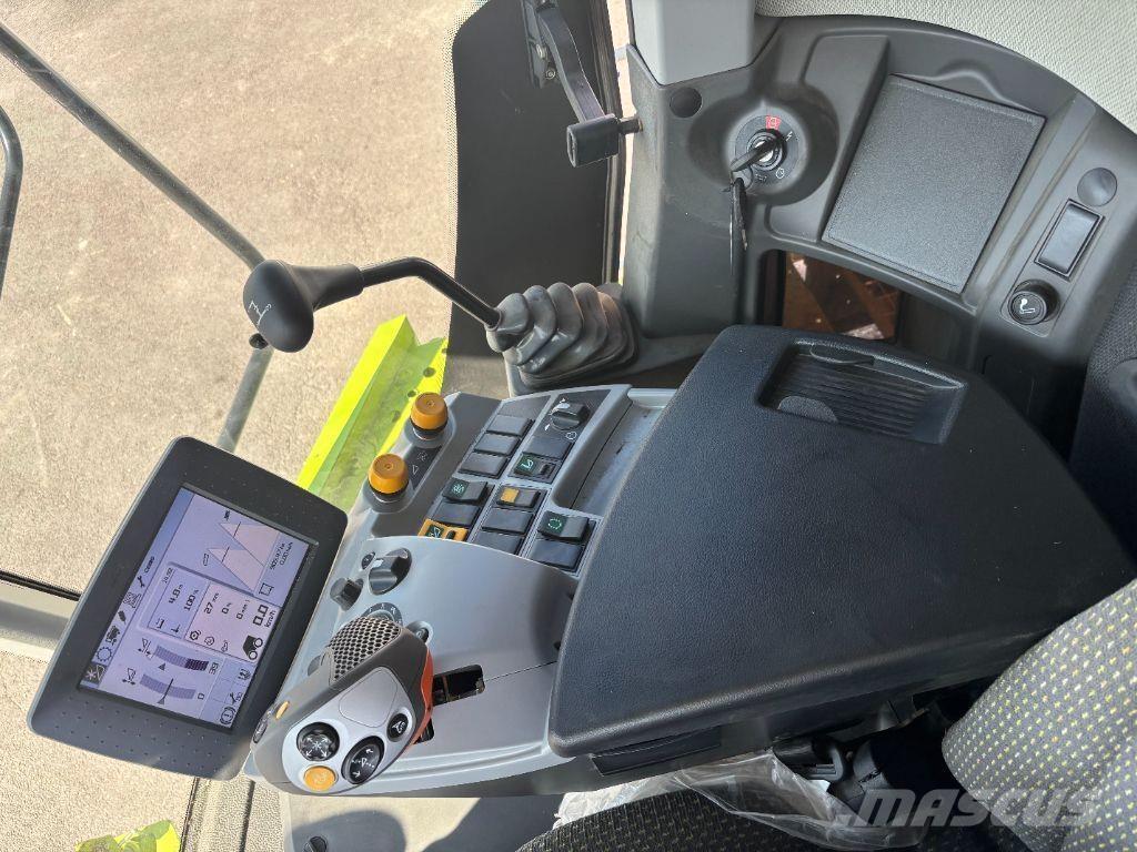 CLAAS TUCANO 430 Kombajni