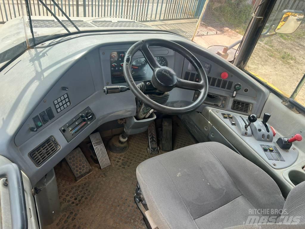 Volvo A 25 D Zglobni demperji