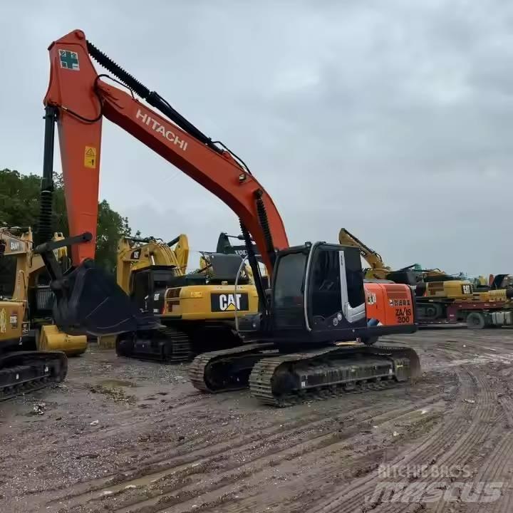 Hitachi ZX200 Bagri goseničarji