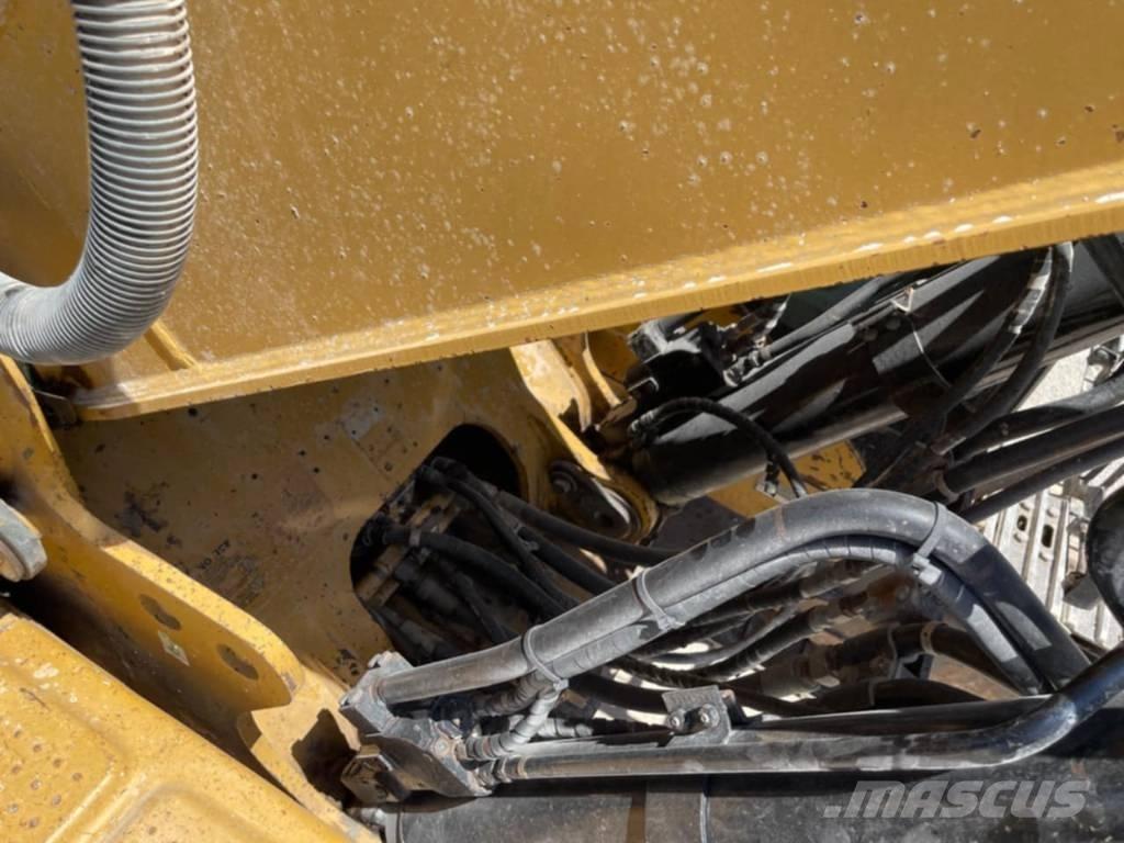 CAT 330 D LN Bagri goseničarji