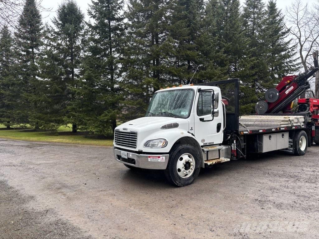 Freightliner M2-106 Dvigala na gosenicah
