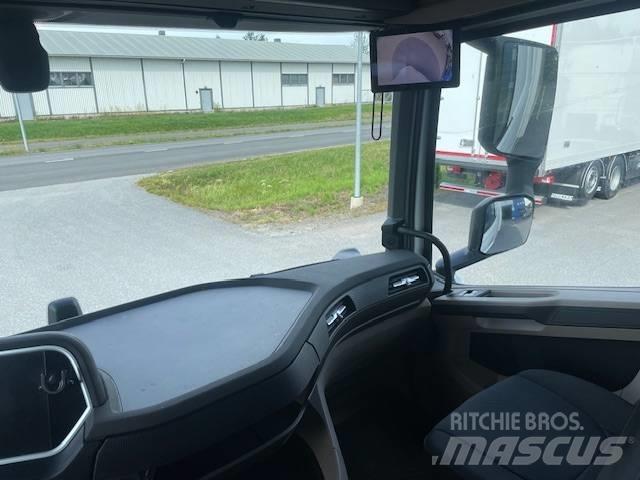DAF XG 530 FAN Tovornjaki zabojniki