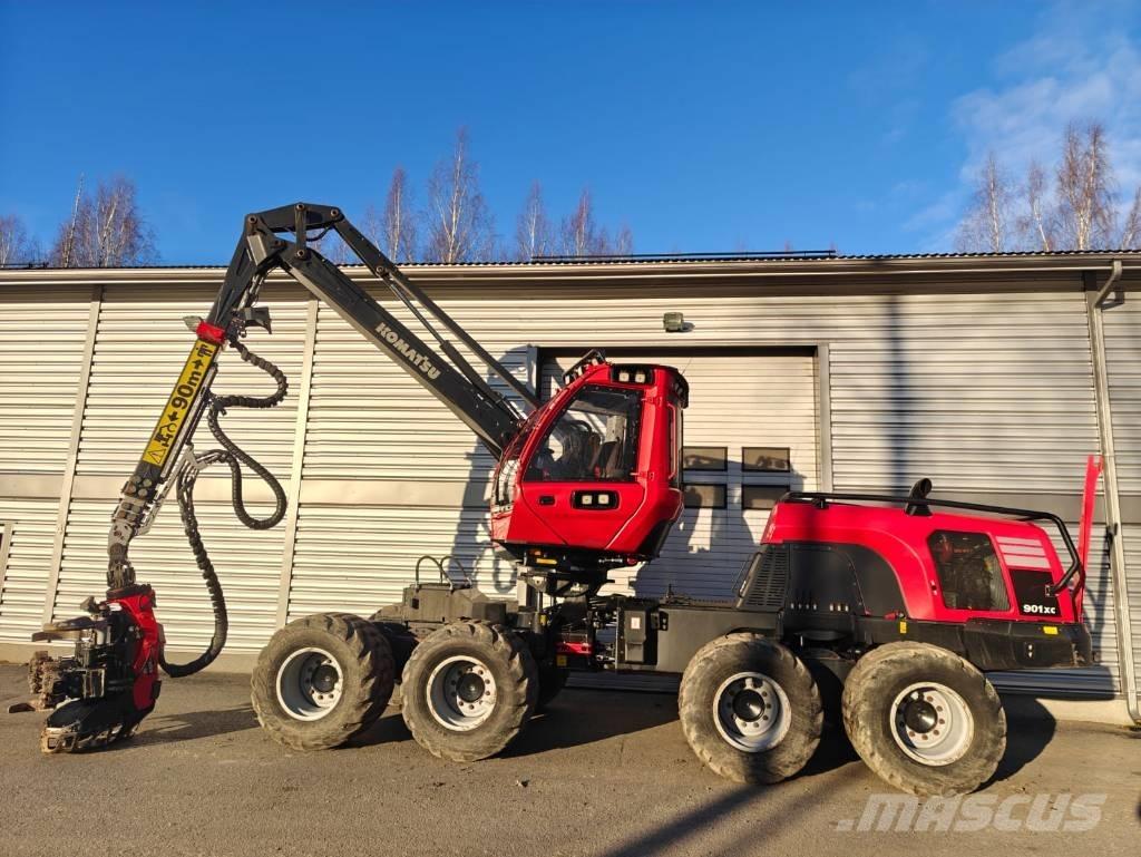 Komatsu 901 XC Harvesterji