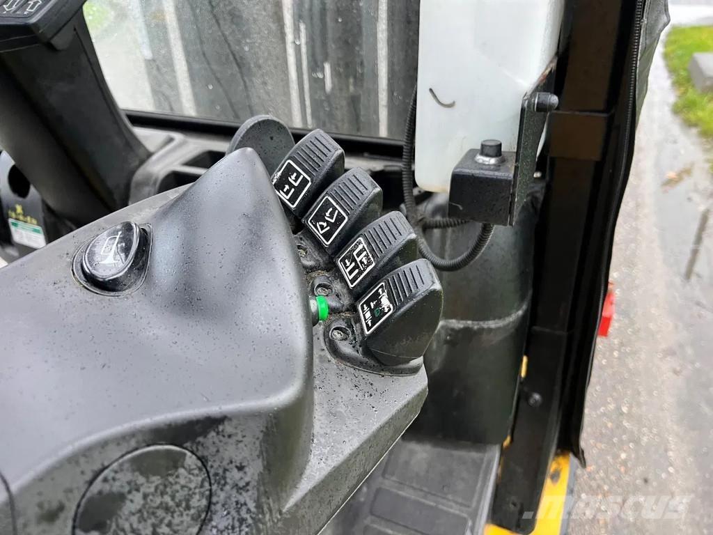 Yale GLP25VXE2170 Plinski viličarji