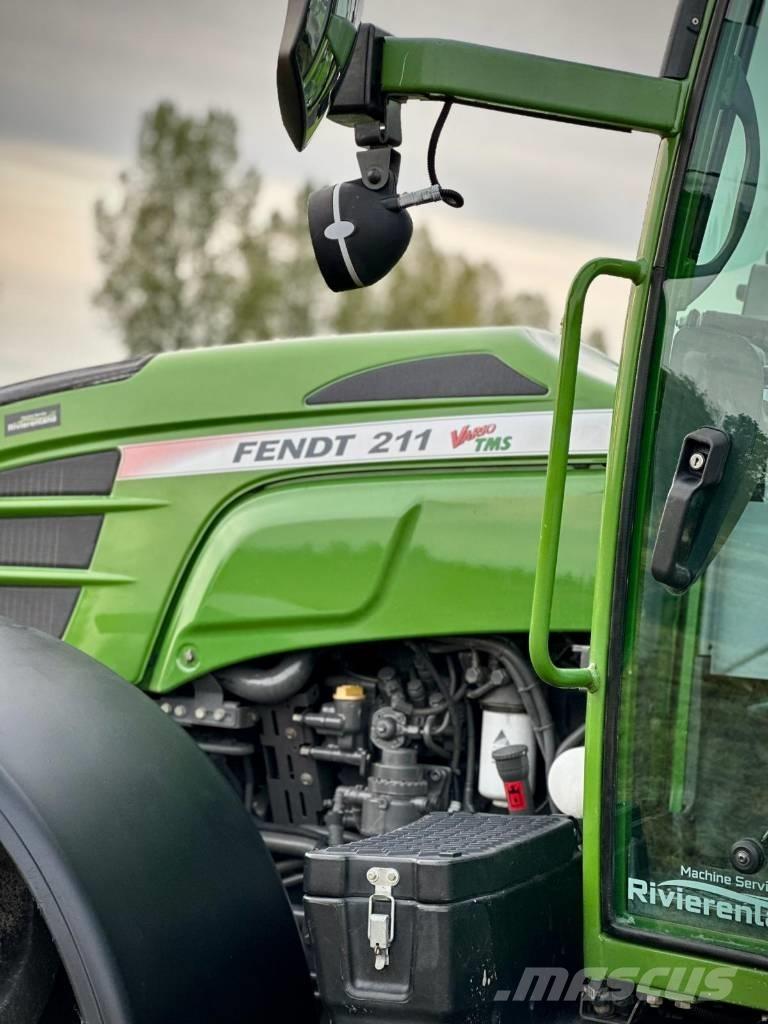 Fendt 211S Vario Traktorji