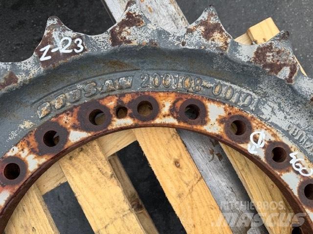 Doosan KOŁO NAPĘDOWE Gosenice