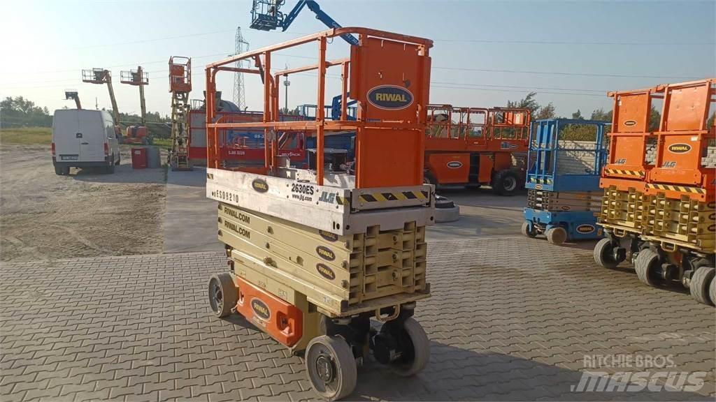 JLG 2630ES Škarjaste dvižne ploščadi