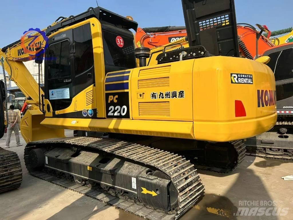 Komatsu PC 220-8/ Bagri goseničarji