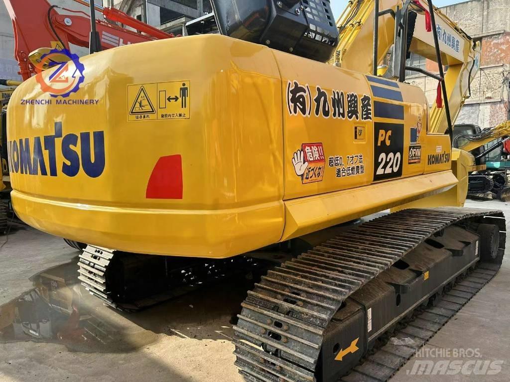 Komatsu PC 220-8/ Bagri goseničarji