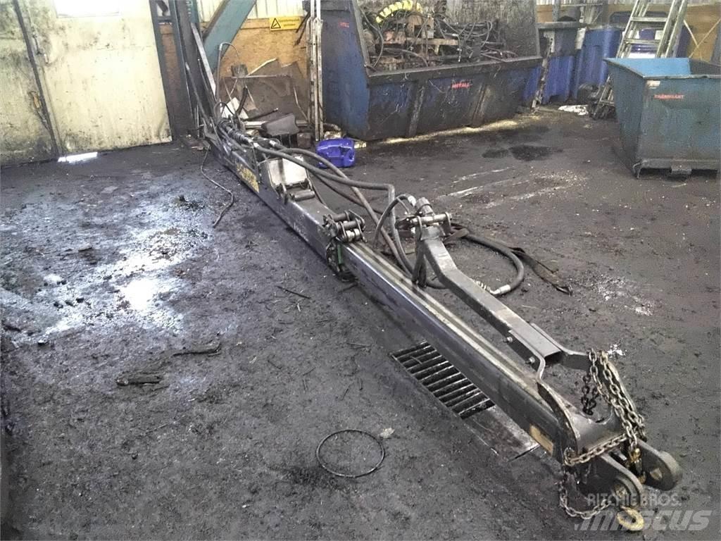 Ponsse C22 Dvigala za gozdne kombajne