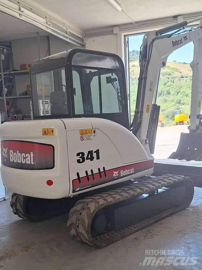 Bobcat 341 Mini bagri <7t