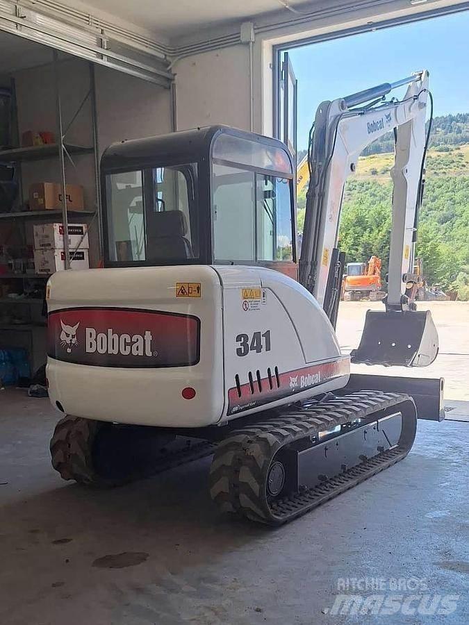 Bobcat 341 Mini bagri <7t