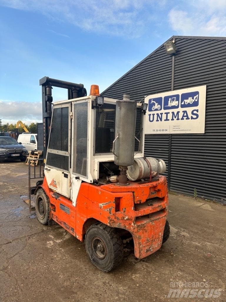 Dantruck 3004 Dizelski viličarji