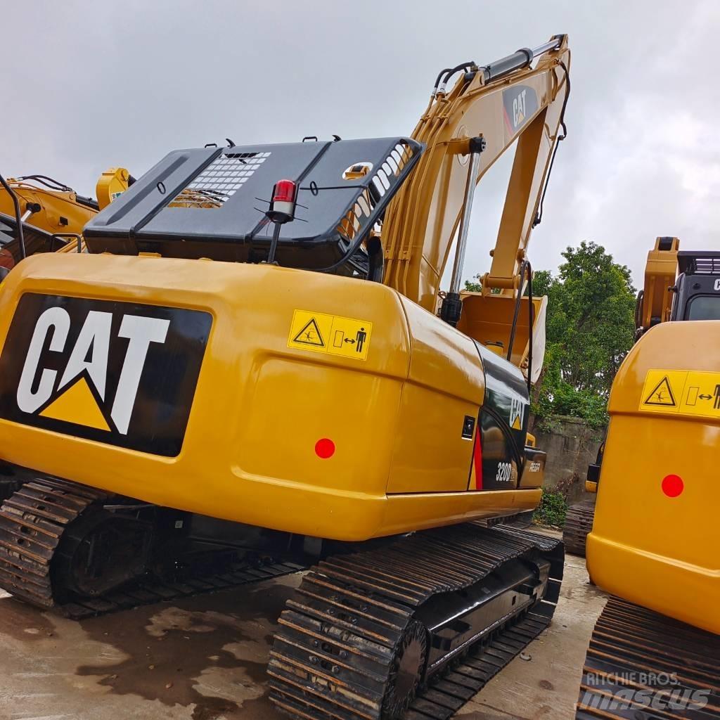 CAT 320 D Bagri goseničarji