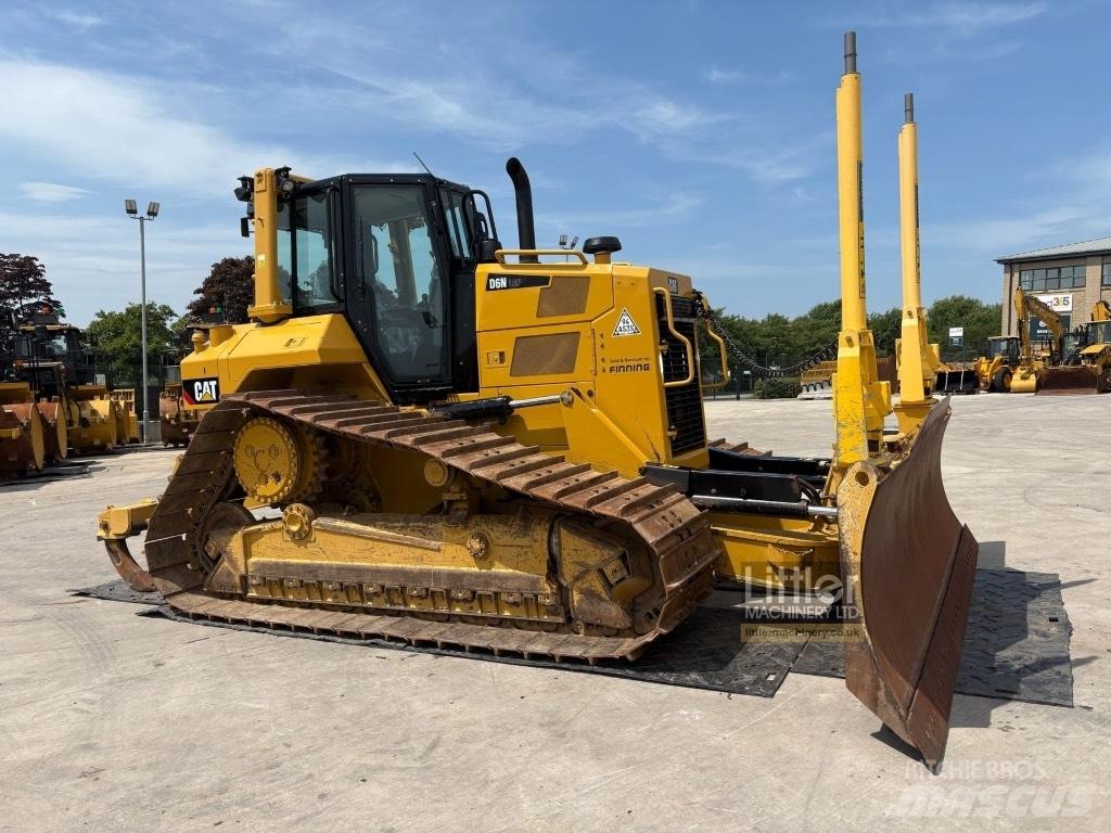 CAT D 6 N LGP Buldožerji goseničarji