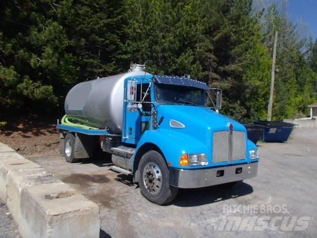 Kenworth T 300 Vakuumski tovornjaki