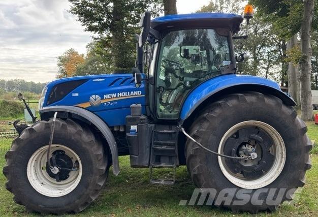 New Holland T7.270 Traktorji