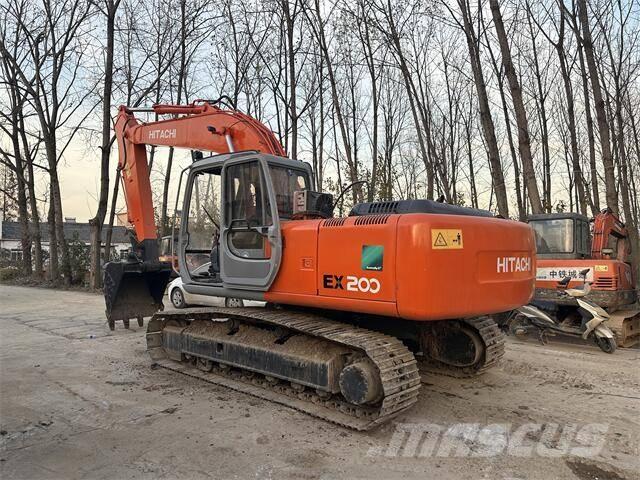 Hitachi EX200 Bagri goseničarji