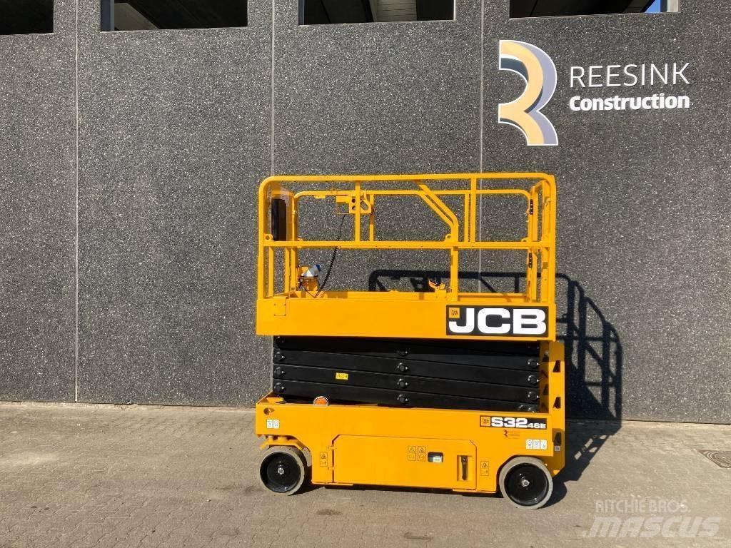 JCB S 3246 E Škarjaste dvižne ploščadi