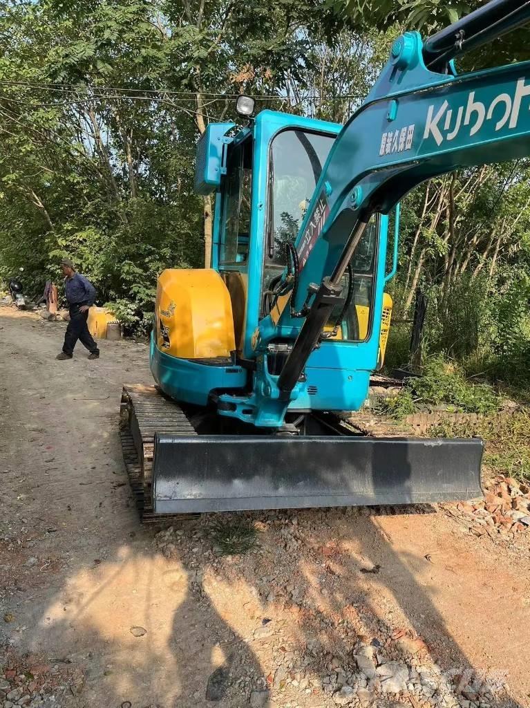Kubota U35 Mini bagri <7t