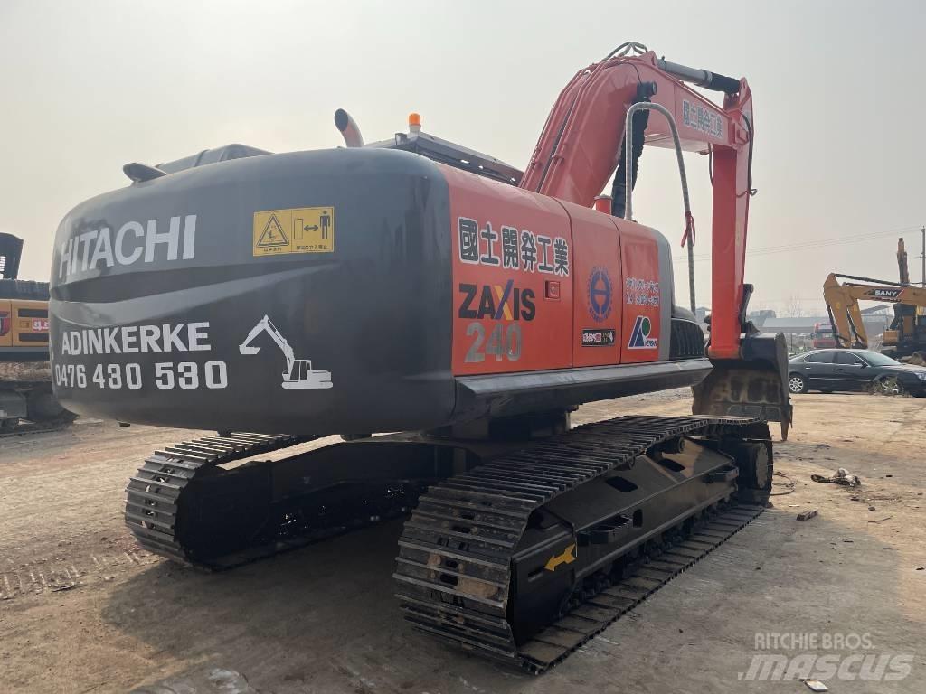 Hitachi ZX 240 Bagri goseničarji