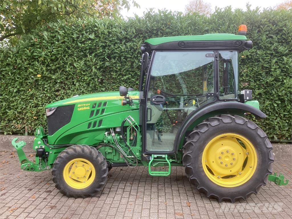 John Deere 5075GV Traktorji