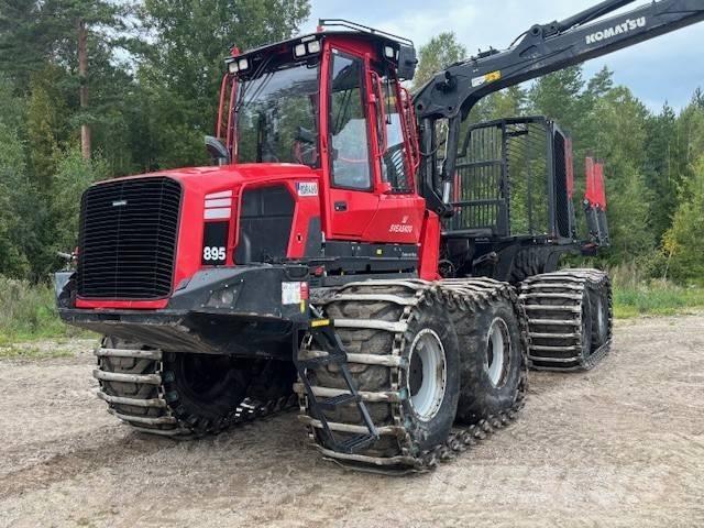 Komatsu 895 Forwarderji