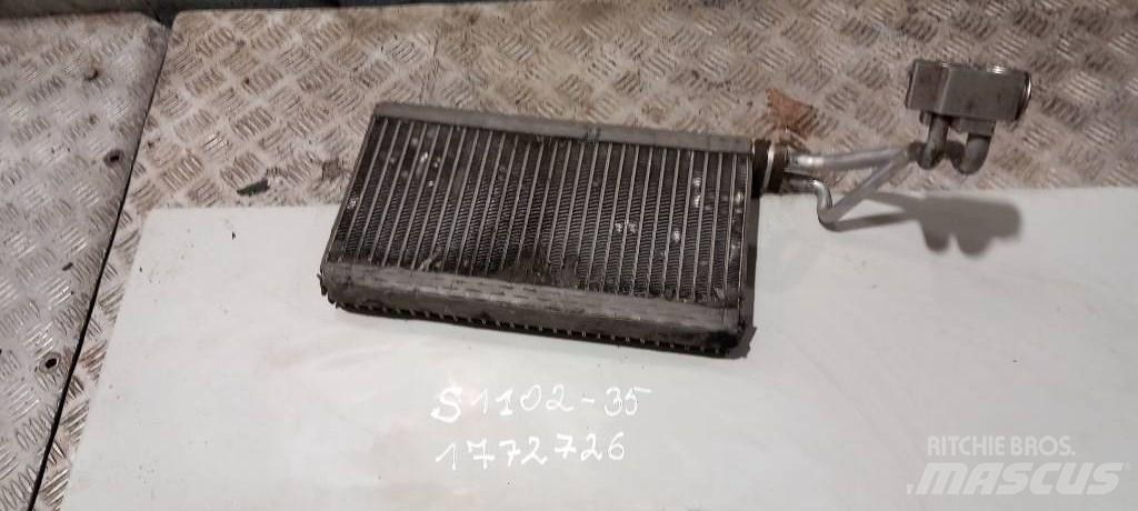 Scania R 420.     1772726 Radiatorji