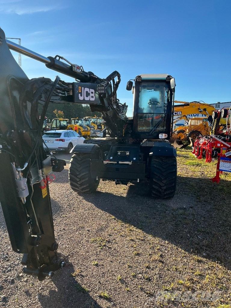 JCB Hydradig 110W Bagri na kolesih