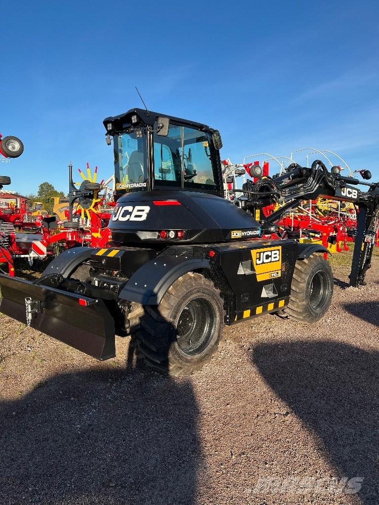 JCB Hydradig 110W Bagri na kolesih