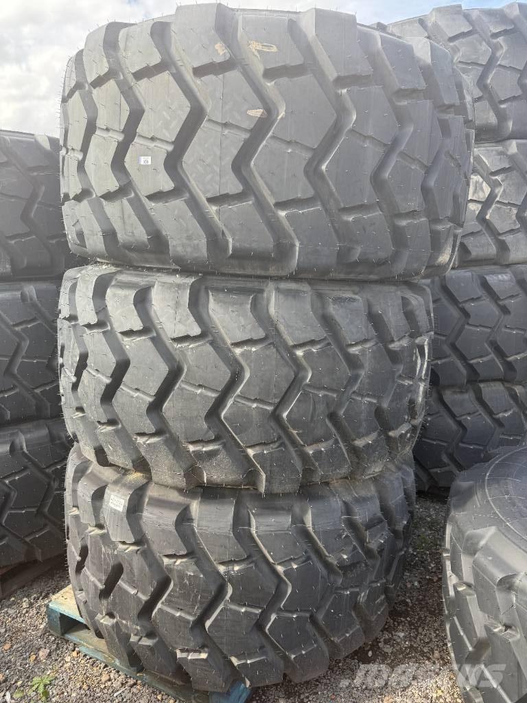 Trelleborg 750/65R25 Gume, kolesa in platišča