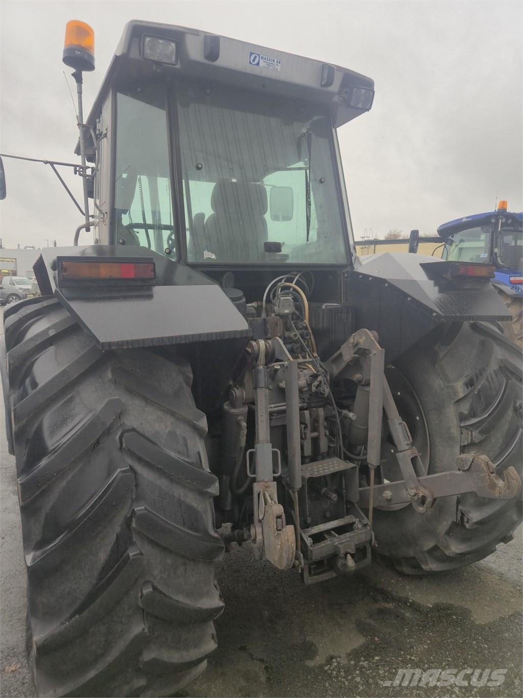 Massey Ferguson 3670 Traktorji