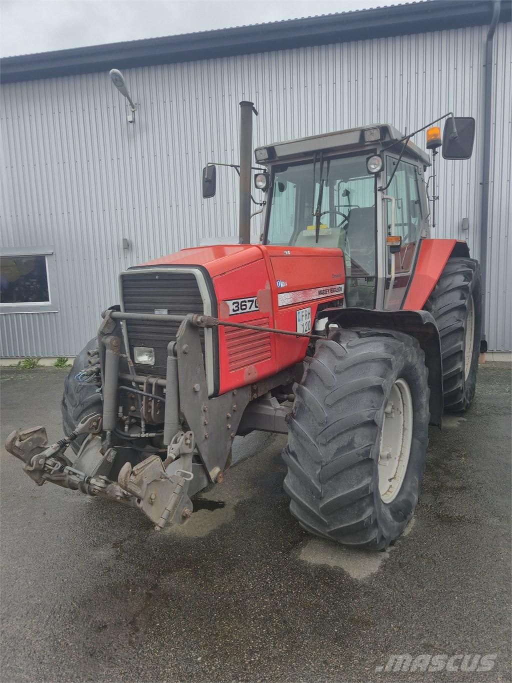 Massey Ferguson 3670 Traktorji