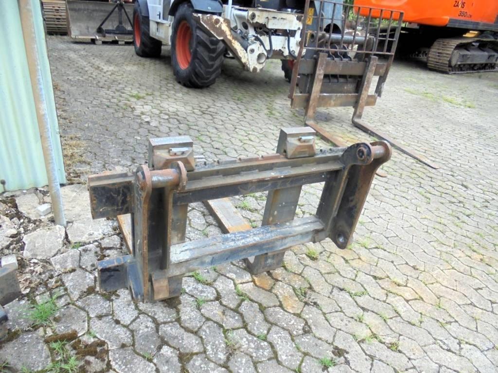 Terex TL 100 Kolesni nakladalci